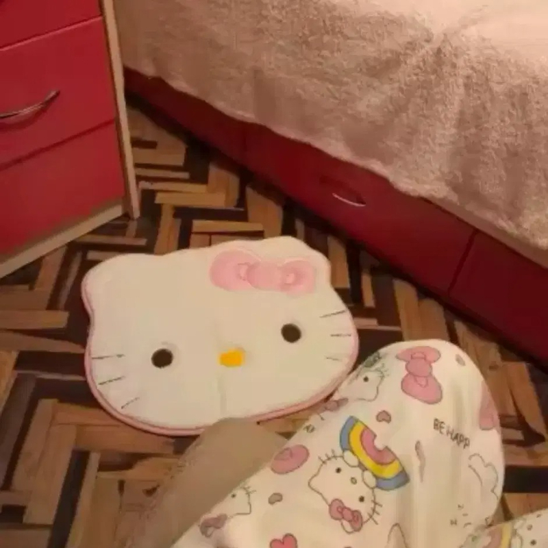 Aesthetic Cat‑Themed Bath Mat, - Home Goods Bathroom Rugs ulasan dan harga