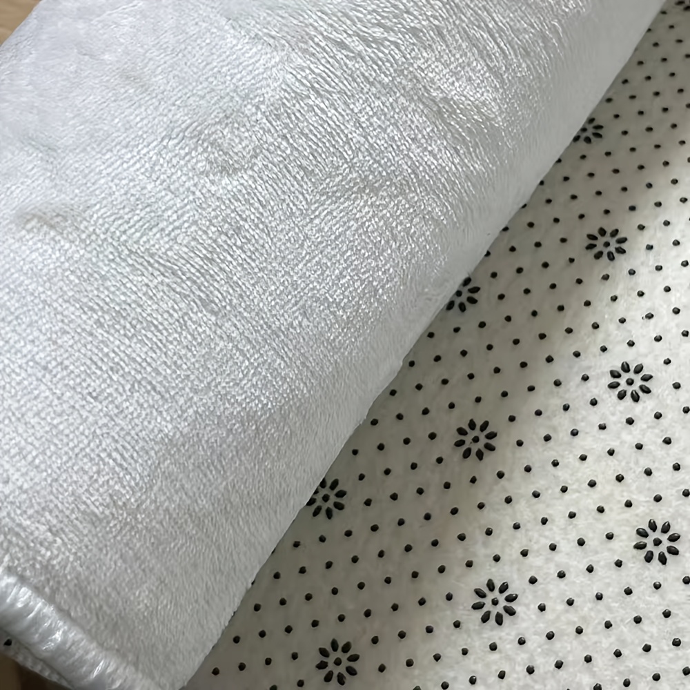 VIKAMA Good Things Carpet Blac - Home Goods Bathroom Rugs ulasan dan harga